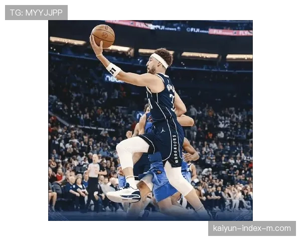 弗拉格19岁104天成历史最年轻单场50+球员